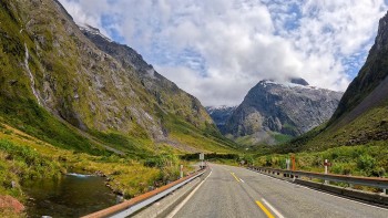Milford-Sound-New-Zealand