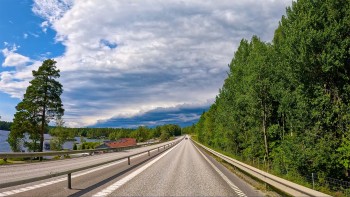 Drive-from-Orebro-to-Karlstad-Sweden